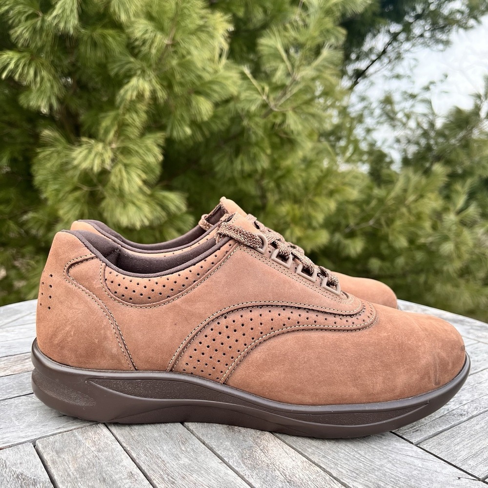 SAS Walk Easy Walking Shoes Womens 9.5 W Brown Suede Leather Lace Up Comfort USA